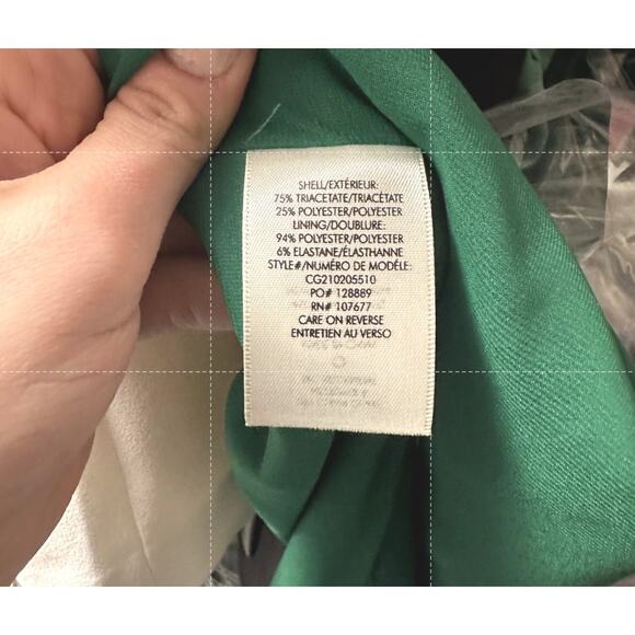 Alice + Olivia Karoline Chain Shoulder Cutout Gown In Emerald Size 8 - Picture 8 of 8